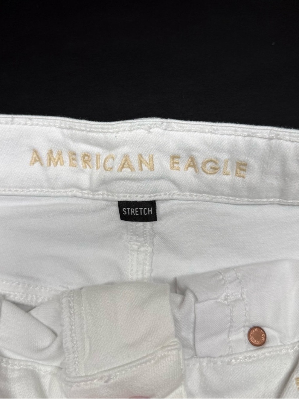 American Eagle Outfitters White Distressed Denim Jean Shorts - Picture 3 of 5